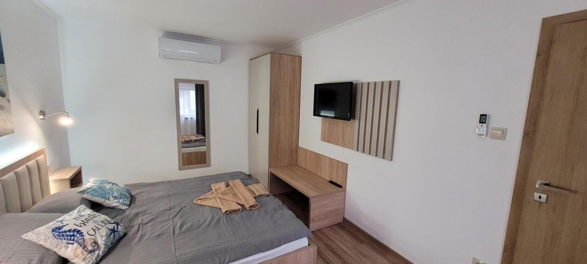Csaladi Kikoeto Apartman Gyula Eksteriør bilde