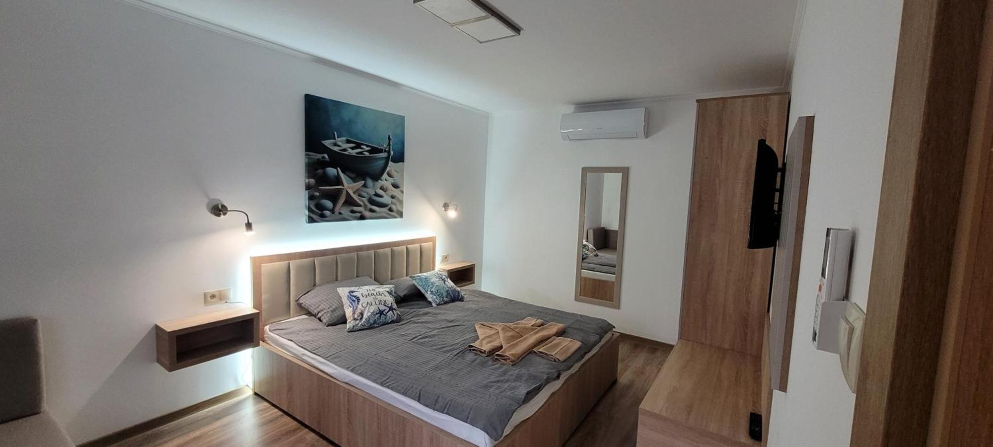 Csaladi Kikoeto Apartman Gyula Eksteriør bilde